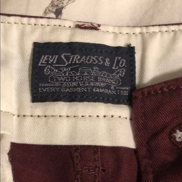 Levi Pants - Red - 32x30 - Picture 2 of 3